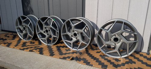 Ford fiesta r17 - ford,