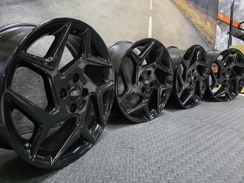 Refurbished genuine ford - refurbished, 18"